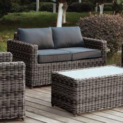 Έπιπλα Wicker